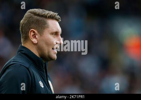 Hull, Großbritannien. 16. Oktober 2022. Andy Dawson Interim-Manager von Hull City während des Sky Bet Championship-Spiels Hull City gegen Birmingham City im MKM Stadium, Hull, Großbritannien, 16.. Oktober 2022 (Foto von Ben Early/News Images) in Hull, Großbritannien am 10/16/2022. (Foto von Ben Early/News Images/Sipa USA) Quelle: SIPA USA/Alamy Live News Stockfoto