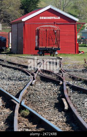 Eisenbahngüterschuppen, Ormondville, Tararua District, North Island, Neuseeland Stockfoto