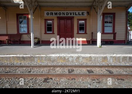 Historischer restaurierter Bahnhof, Ormondville, Tararua District, North Island, Neuseeland Stockfoto