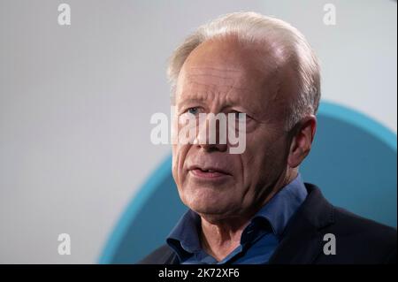 Bonn, Deutschland. 14. Oktober 2022. Jürgen TRITTIN, Portrait, Portrait, Portrait, beschnitten, Einzelbild, Einzelmotiv, 48. ordentliche Bundesdelegiertenkonferenz der Partei Buendnis 90/die Grünen im World Conference Center Bonn WCCB, vom 14.. Bis 16.. Oktober 2022 in Bonn © Quelle: dpa/Alamy Live News Stockfoto