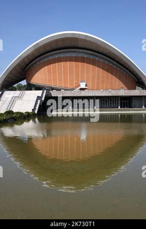 Berlin, Deutschland - 5. September 2014: Der Konferenzsaal oder das Haus der Kulturen der Welt in Berlin, Deutschland Stockfoto