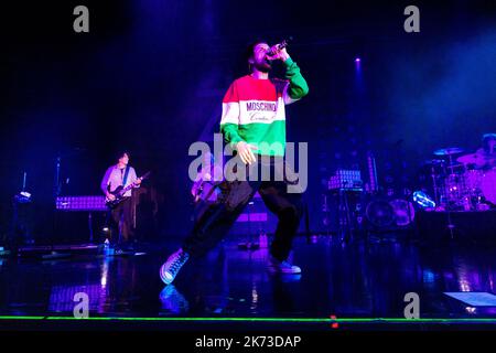 Mailand, Italien. 16. Oktober 2022. Sergio Pizzorno, Sänger der englischen Rockband Kasabian, live in einem Konzert in Alcatraz. Kredit: SOPA Images Limited/Alamy Live Nachrichten Stockfoto