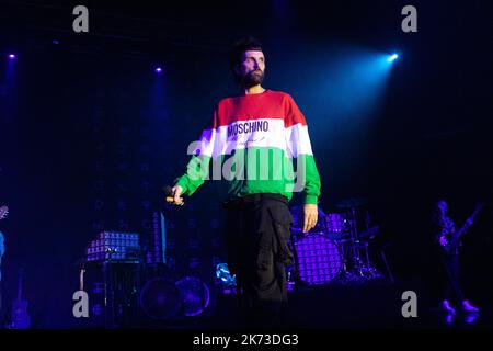 Mailand, Italien. 16. Oktober 2022. Sergio Pizzorno, Sänger der englischen Rockband Kasabian, live in einem Konzert in Alcatraz. (Foto von Mairo Cinquetti/SOPA Images/Sipa USA) Quelle: SIPA USA/Alamy Live News Stockfoto