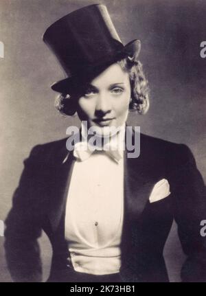 Marlene Dietrich, 1901 - 1992. In Deutschland geborene amerikanische Filmschauspielerin. Vollständiger Name Marie Magdalene Dietrich. Aus einem Pressefoto der 30er Jahre. NUR REDAKTIONELL. Stockfoto