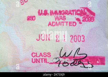 USA Immigration WAR Washington, DC zugelassen Juni 21 2003 - Stempel in britischen Pass Stockfoto