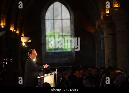 Der französische Präsident Francois Hollande hält seine Rede während der Sitzung der Initiative „Think Tanks Tandem“ 3. Stockfoto