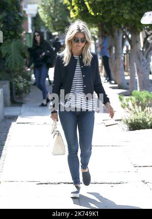 Julianne Hough am Melrose Place in West Hollywood. Stockfoto