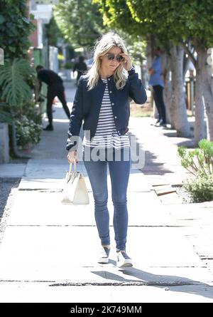 Julianne Hough am Melrose Place in West Hollywood. Stockfoto