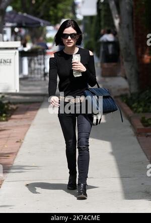 Lucy Hale wird in Los Angeles, USA, gesehen Stockfoto