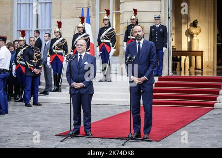 Zeremonie der Machtübergabe im Hotel Matignon in Paris, Frankreich, am 15. Mai 2017. Stockfoto