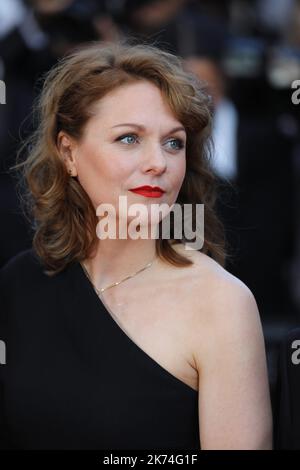 Palais des Festivals à Cannes (06) 70ème Festival de Cannes Montée des Marches de la cérémonie de clôture Foto: le Jury du 70e Festival de cannes avec will Smith, Agnes Jaoui, Paolo Sorrentino, Gabriel Yared und Jessica Chastain, Pedro Almodovar, maire de Cannes David Lisnard und Fan Bingbing, Park Chan-wook et Maren Ade 70. jährliche Filmfestspiele von Cannes in Cannes, Frankreich, Mai 2017. Das Filmfestival findet vom 17. Bis 28. Mai statt. Stockfoto