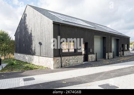 Zweckmäßig erbautes Dales Enterprise Center im Langcliffe Steinbruch Hoffmann Ofenstandort. Bietet Einrichtungen für neue, frühe oder wachsende Unternehmen. Stockfoto