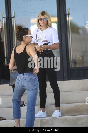 Sofia Richie bei Barneys New York in Beverly Hills Stockfoto