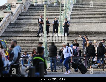 Der 1.. Oktober 2017 Marseille: Tödlicher Messerangriff am Bahnhof bei einem Messerangriff am Bahnhof Saint Charles in Marseille sind zwei Menschen getötet worden. Stockfoto