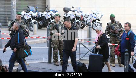 Der 1.. Oktober 2017 Marseille: Tödlicher Messerangriff am Bahnhof bei einem Messerangriff am Bahnhof Saint Charles in Marseille sind zwei Menschen getötet worden. Stockfoto