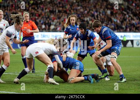 Action de Gaëlle HERMET (Frankreich) Lors de la rencontre de Rugby oppositant la France à Angleterre au stade des Alpes. - Sechs Nationen: Frankreich 22-16 England MÄRZ 10 2018 Stockfoto