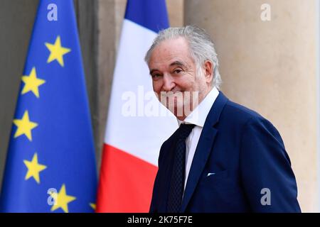 Jacques Attali zu Ehren des Prinzen Mohamed bin Salman bin Abdulaziz Al Saoud zum Abendessen im Elysee-Palast Stockfoto