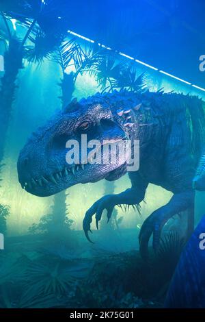 Die Jurassic World-Ausstellung kommt vom 14. April 2018 bis zum 2. September 2018 nach Saint-Denis, Frankreich. Stockfoto