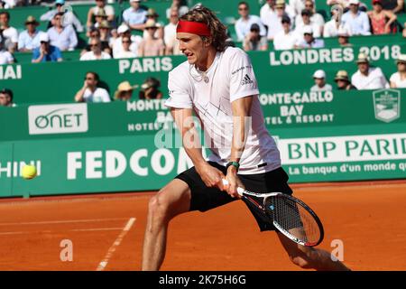 Alexander Zverev aus Deutschland im Einsatz während der Monte Carlo Rolex Masters am 21. April 2018. Stockfoto