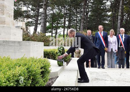 Prinz Edward, Herzog von Kent in saint-Etienne au Mont HRH der Herzog von Kent besucht Friedhöfe der Commonwealth war Graves Commission Etaples Military Cemetery am 10. Mai 2018 besucht seine Königliche Hoheit, der Herzog von Kent, Präsident der Commonwealth war Graves Commission (CWGC), Tritt in die Fußstapfen seines Großvaters, König George V., wenn er eine Reihe von CWGC-Friedhofs an der ehemaligen Westfront besucht. Stockfoto