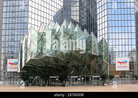 Paris, Frankreich. 16. Oktober 2022. Blick auf den Hauptturm der TotalEnergies-Gruppe in Paris. Kredit: SOPA Images Limited/Alamy Live Nachrichten Stockfoto