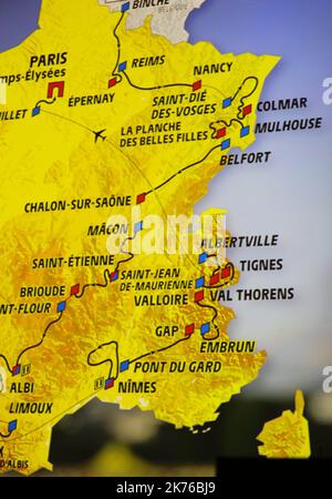 Tour de France 2019 Route enthüllt: Fünf Gipfel enden zur Feier des 100.-jährigen Jubiläums des Gelben Trikots okt 25 2018 Stockfoto