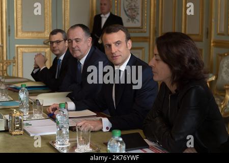 Der französische Präsident Emmanuel Macron trifft die Präsidentin der FNSEA Christiane Lambert im Elysee-Palast. Paris, FRANKREICH Stockfoto