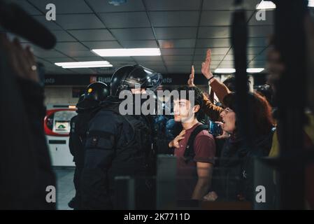 Generalstreik nach dem Prozess gegen die Unabhängigen, der in Madrid stattfindet. Stockfoto