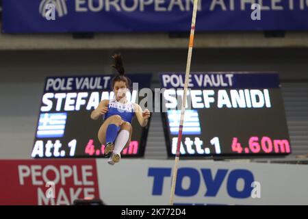 Ekaterini Stefanidi aus Griechenland Pole Vault Qualifying während der Leichtathletik-Halleneuropameisterschaften Glasgow 2019 am 2. März 2019 in der Emirates Arena in Glasgow, Schottland - Foto Laurent Lairys / MAXPPP Stockfoto