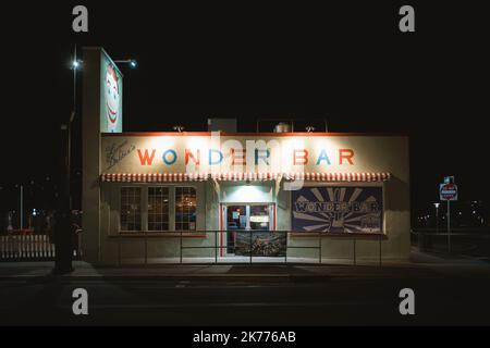 Wonder Bar at Night, Asbury Park, New Jersey Stockfoto