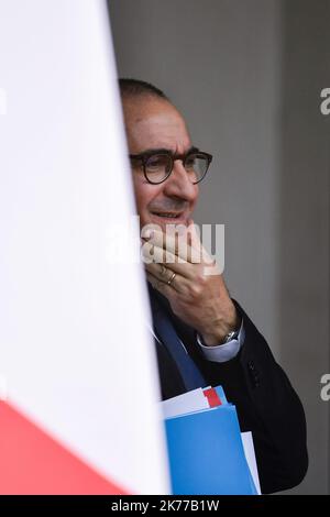 Laurent Nunez, Secretaire d'Etat, aupres du Ministre de l'Interieur en sortie du Conseil des Ministres / 24/04/2019 - Frankreich / Ile-de-France (Region) / Paris - Staatssekretär Laurent Nunez beim Minister des Innern beim Austritt aus dem Ministerrat Stockfoto