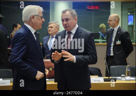 / 14/05/2019 - Belgien / Brüssel / Brüssel - der polnische Außenminister Jacek CZAPUTOWICZ (Glasses) und sein belarussischer Amtskollege Vladimir MAKEI bei der Tour de Table des Europäischen Rates für Auswärtige Angelegenheiten in Brüssel. Stockfoto