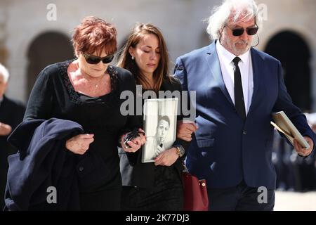 ©PHOTOPQR/LE PARISIEN/Arnaud Journois ; Cérémonie d’Hommage national aux Invalides à Cédric de Pierrepont et Alain Bertoncello, présidée par -EmmanuelMacron PARIS 14/05/2019 nationale Zeremonie für die beiden französischen Marine-Soldaten , Cedric de Pierrepont und Alain Bertoncello , Getötet während einer Geiselrettungsaktion einer Terrorgruppe in Burkina Faso im National Invalides Hotel in Paris, Frankreich, 14. Mai 2019. Stockfoto