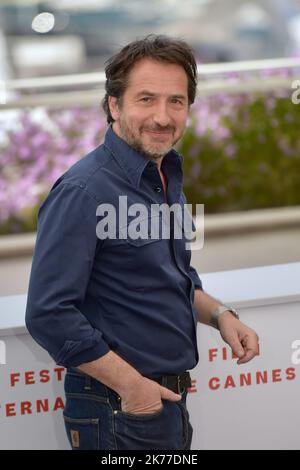 Edouard Baer besucht den Master of Ceremonies Photocall während der jährlichen Filmfestspiele von Cannes 72. am 14. Mai 2019 in Cannes, Frankreich. Stockfoto