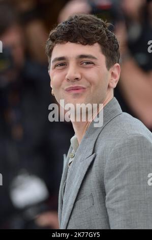 Regisseur Xavier Dolan nimmt an der Fotoschau für Matthias et Maxime Matthias und Maxime während der jährlichen Filmfestspiele von Cannes 72. am 23. Mai 2019 in Cannes, Frankreich, Teil. Stockfoto