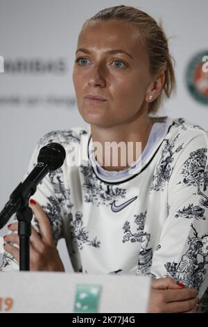 Petra Kvitova aus der Tschechischen Republik antwortet Journalisten auf einer Pressekonferenz vor dem French Open 2019 in Roland Garros. Paris, Frankreich. 24.05.2019 Stockfoto