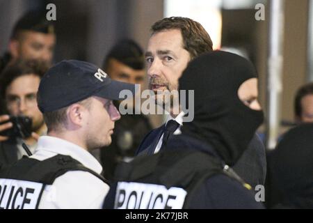 13 Blesses 13 personnes dont une petite fille de 8 ans auraient été blessées dans cette Explosion survenue vers 17h30, ce vendredi 24 Mai. Le secteur est bouclé. CHRISTOPHE CASTANER Lyon, Frankreich, Mai 22. 2019 - 13 Verletzte bei Explosion eines Beutels / französischer Innenminister Christophe Castaner Stockfoto