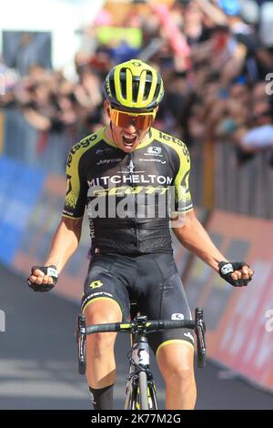 ©Pierre Teyssot/MAXPPP ; Giro d'Italia - Radtour durch Italien Etappe 19., Treviso - San Martino di Castrozza am 31/05/2019 in San Martino di Castrozza, Italien. Im Bild: Esteban Chaves (Col) © Pierre Teyssot / Maxppp Stockfoto