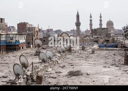 ©Chloe Sharrock / Le Pictorium/MAXPPP - Chloe Sharrock / Le Pictorium - 05/04/2019 - Egypte / Le Caire - Vue sur le Centre-ville du Caire, l'une des villes les plus densement peuplee au monde et l'une des plus polluee. / 05/04/2019 - Ägypten / Kairo - Blick auf das Stadtzentrum von Kairo, einer der am dichtesten besiedelten und am stärksten verschmutzten Stadt der Welt. Stockfoto