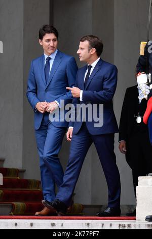 / 07/06/2019 - Frankreich / Ile-de-France (Region) / Paris - der französische Präsident Emmanuel Macron empfängt am 07. Juni 2018 den kanadischen Premierminister Justin Trudeau im Palais de l'Elysee Stockfoto