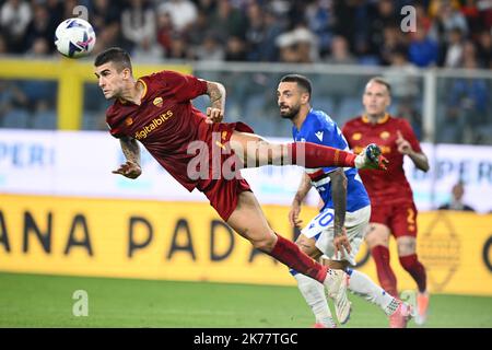 Genua, Italien. 17. Oktober 2022. Luigi Ferraris Stadium, 17.10.22 Gianluca Mancini (23 Roma) während des Serie-A-Spiels Sampdoria und Roma im Luigi Ferraris-Stadion in Genua, Italia Soccer (Cristiano Mazzi/SPP) Credit: SPP Sport Press Photo. /Alamy Live News Stockfoto