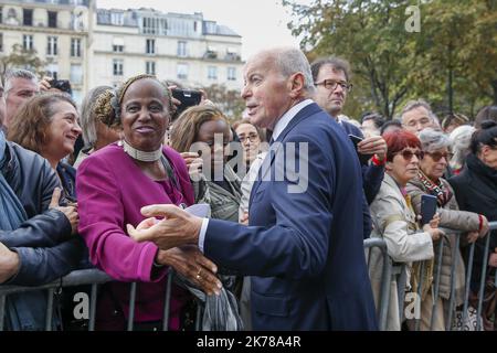 Sebastien Muylaert/MAXPPP - Jacques Toubon kommt zu einem Gottesdienst für den ehemaligen französischen Präsidenten Jacques Chirac in Eglise Saint-Sulpice in Paris, Frankreich. Der ehemalige Präsident der Französischen Republik, Jacques Chirac, der im Alter von 86 Jahren starb, wird heute auf dem Friedhof Montparnasse in Paris beigesetzt. 30.09.2019 Stockfoto