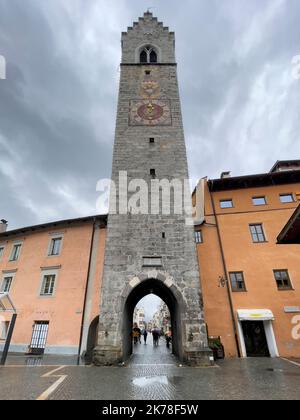 Schöne Einkaufsmöglichkeiten in Sterzing Vipiteno Stockfoto