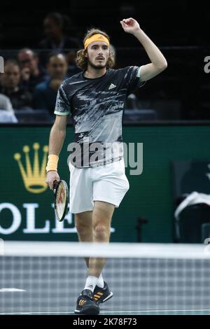 ©Sebastien Muylaert/MAXPPP - Stefanos Tsitsipas aus Griechenland reagiert beim Rolex Paris Masters Tennisturnier in seinem zweiten Spiel gegen Taylor Fritz aus den USA? In Paris, Frankreich.30.10.2019 Stockfoto