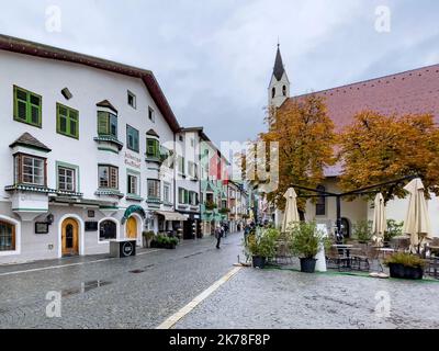 Schöne Einkaufsmöglichkeiten in Sterzing Vipiteno Stockfoto