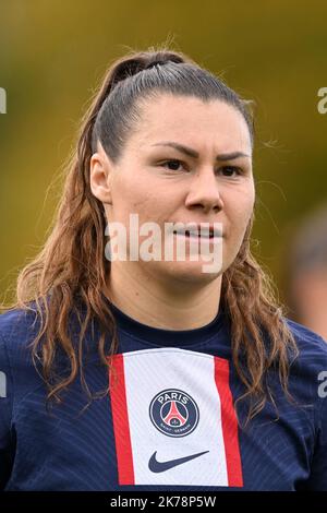 PARIS - Ramona Bachmann von den Frauen in Paris Saint Germain während des Spiels der französischen Division 1 zwischen Paris Saint-Germain und Dijon FCO am 15. Oktober 2022 im Stade Georges Lefevre in Paris, Frankreich. ANP | Dutch Height | Gerrit van Keulen Stockfoto