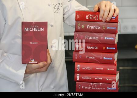 Michelin Guide 2020 kulinarische Erfahrung aus über 11.845 Restaurants und 28 Auswahlen auf der ganzen Welt Stockfoto