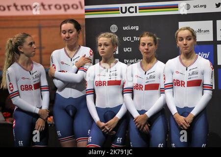 Eleanor Dickinson , Katie Archibald , Elinor Barker und Neah Evans Team Great Britain 2. Weltmeisterin während der UCI-Bahn-Weltmeisterschaften 2020, die Tissot am 27. Februar 2020 auf dem Velodrom in Berlin präsentierte Stockfoto