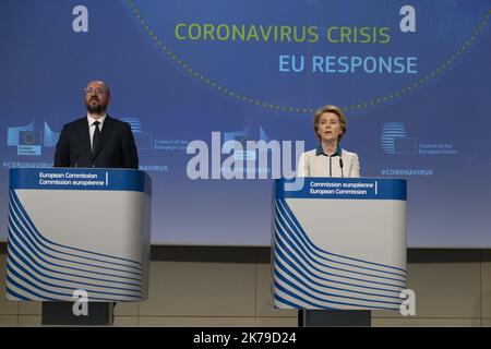 / 15/04/2020 - Belgien / Brüssel - die jeweiligen Präsidenten der Europäischen Kommission und des Europarates haben heute eine Pressekonferenz zur Lage des Coronavirus in Europa und zur Reaktion auf die Krise abgehalten Stockfoto