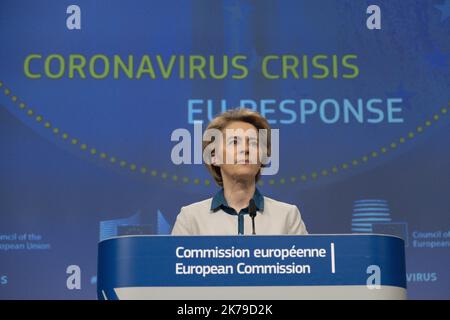 / 15/04/2020 - Belgien / Brüssel - die jeweiligen Präsidenten der Europäischen Kommission und des Europarates haben heute eine Pressekonferenz zur Lage des Coronavirus in Europa und zur Reaktion auf die Krise abgehalten Stockfoto